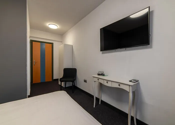 Fullton Κλουζ-Ναπόκα